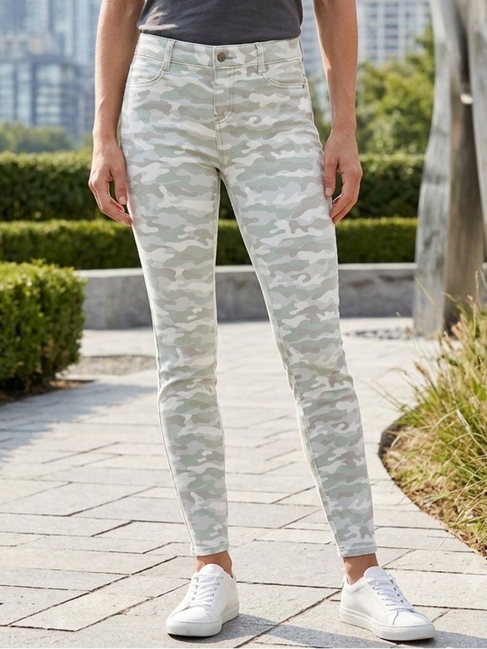 Take 50% OFF- Time and Tru High-Rise Camo Skinny Jeans - Sage Camo, Size-XS